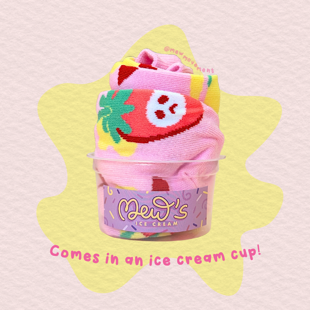 Strawberry Cheesecake Cotton Socks